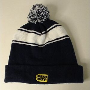 Best Buy Pom Pom Beanie